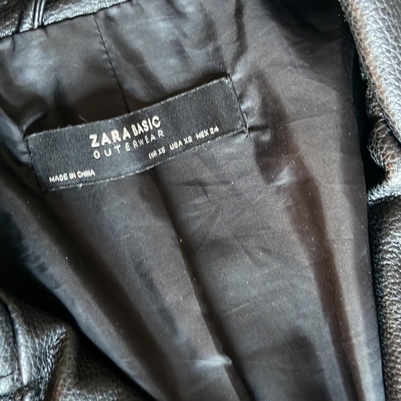 Zara basics xs gorgeous Black leather women’s coat jacket with zippers - Picture 5 of 6